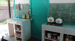 Гостиница Guest house on Ulianovskaya Геленджик Улучшенный семейный номер-1